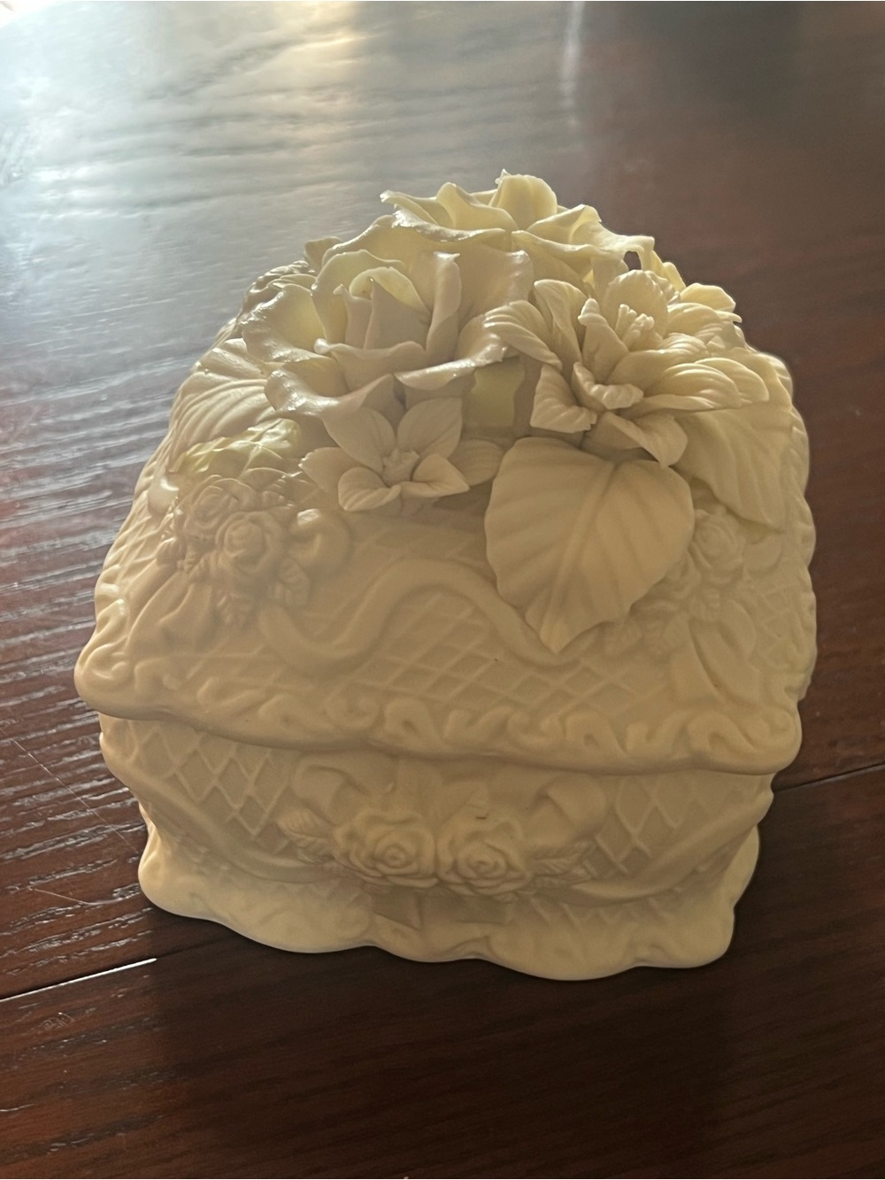 Elegant Cream Floral Porcelain Trinket Box